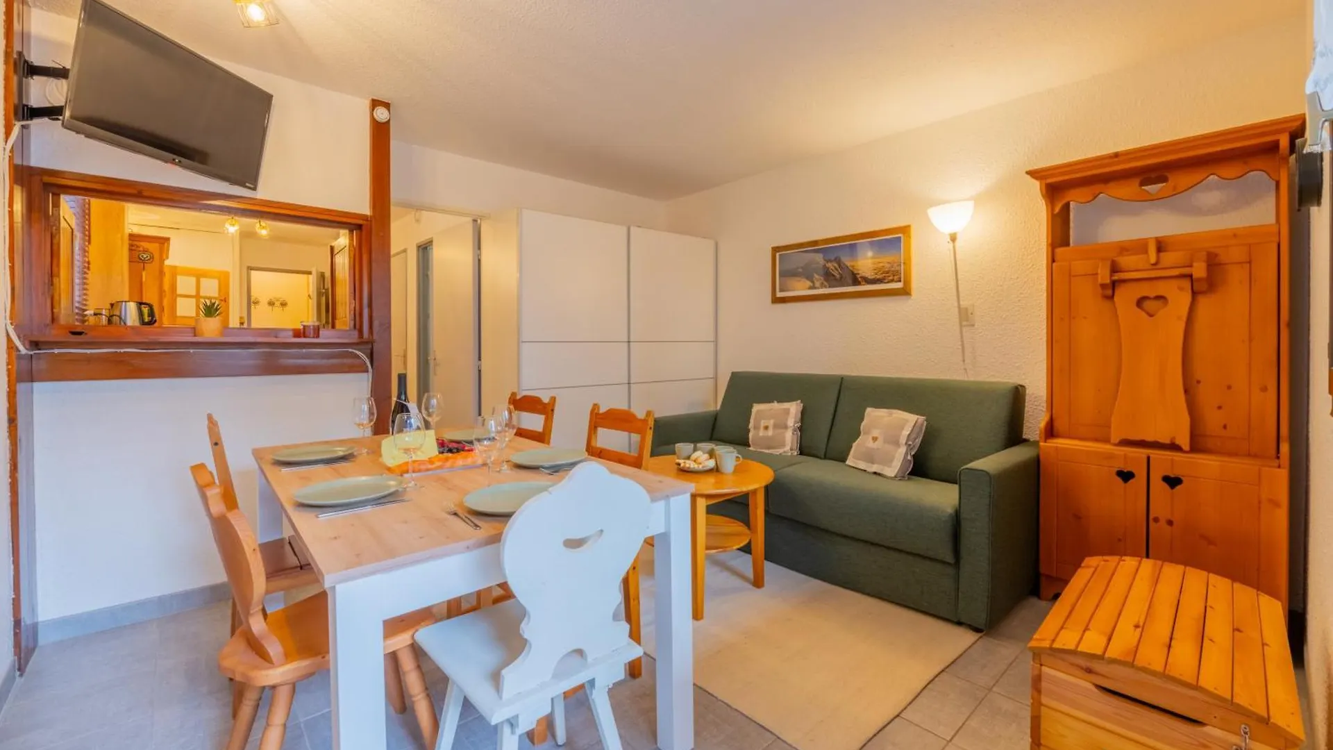 Chamonix Sud Jonquilles 001 - Happy Rentals 0*,  France